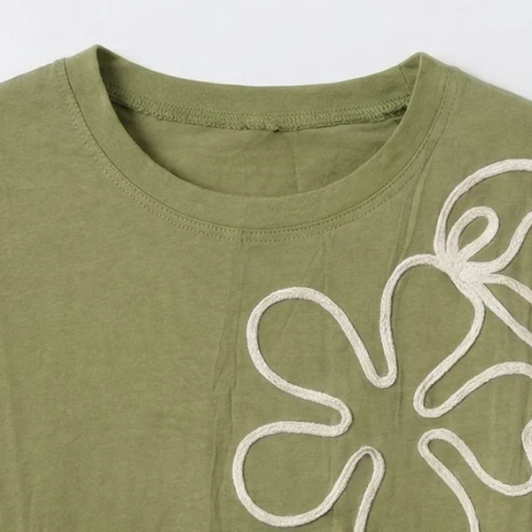 Camiseta Flor Bordada - Imagen 7