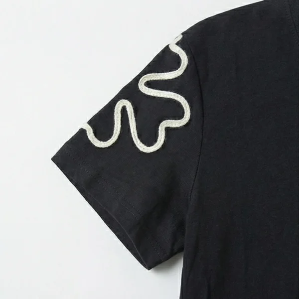 Camiseta Flor Bordada - Imagen 13
